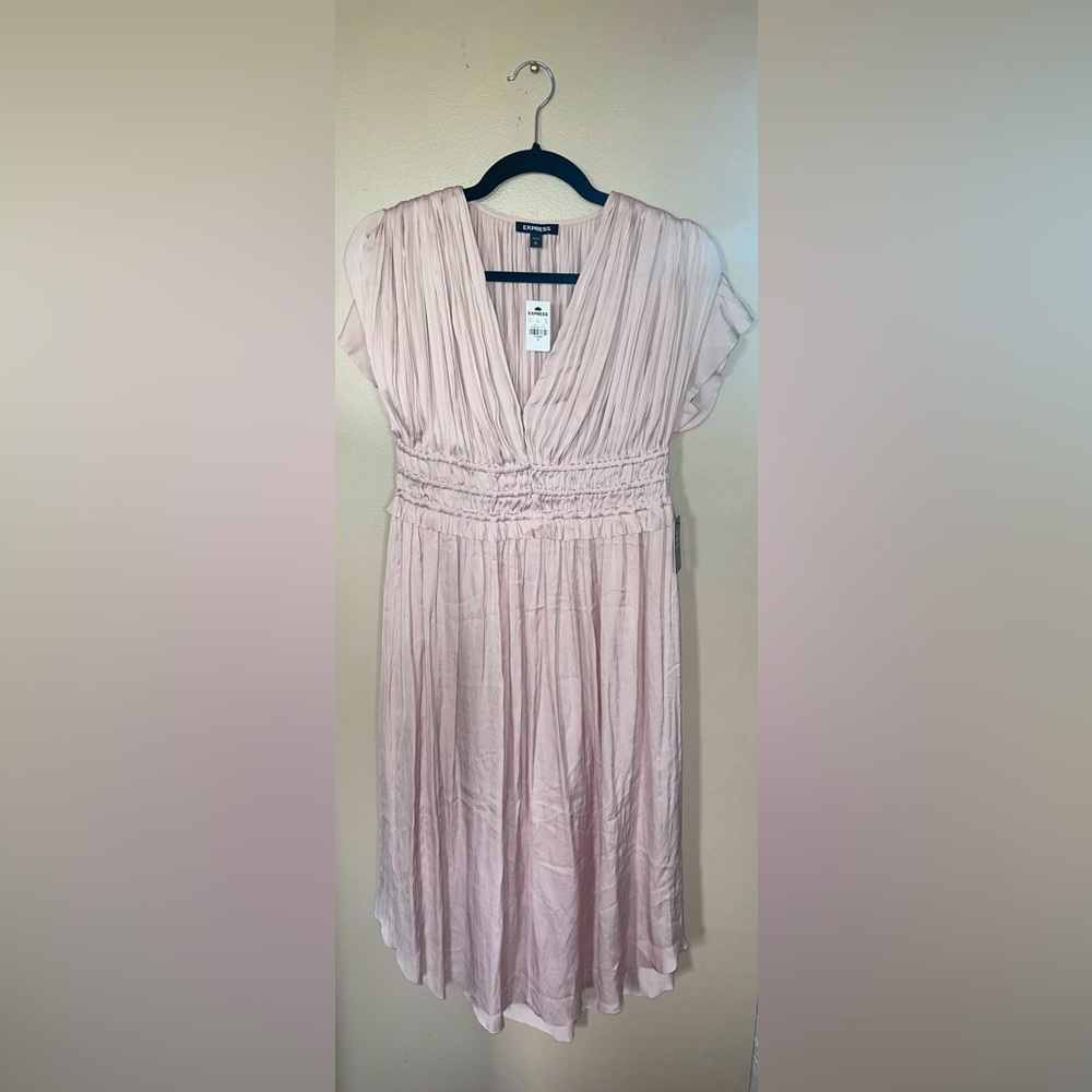 Satin Short Sleeve Pleated Midi Dress